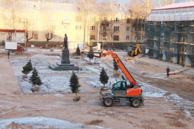 На главной площади в Нелидово посадят хвойные деревья