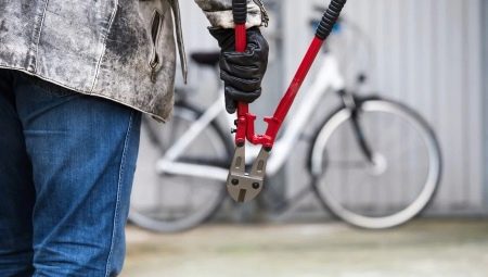 В Твери злоумышленник украл и продал чужой велосипед 6 велосипедов украли в столице Верхневолжья за минувшие выходные