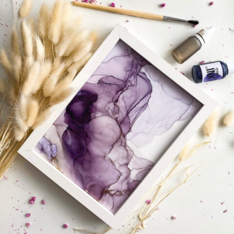 Жители Твери могут нарисовать интерьерную картину спиртовыми чернилами