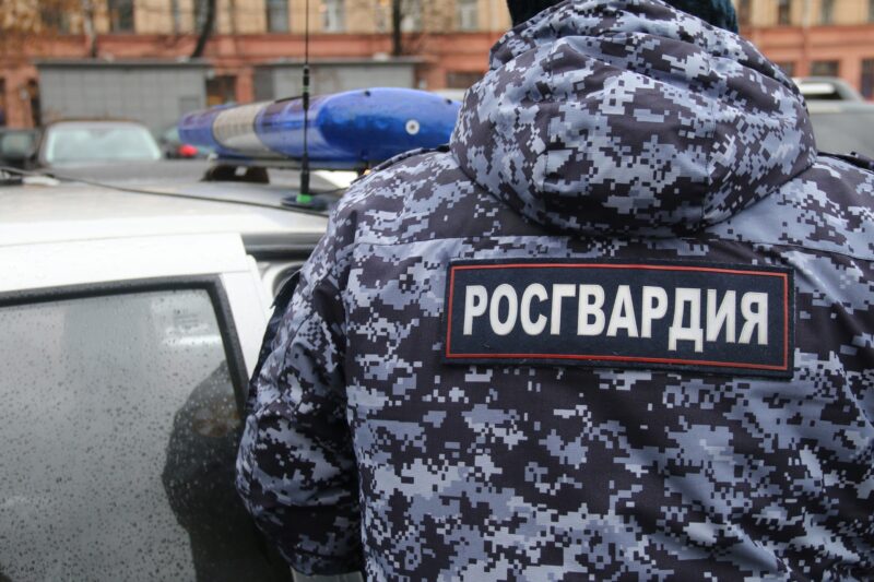 В Тверской области задержали похитителя алкогольной продукции В Тверской области задержали похитителя алкогольной продукции