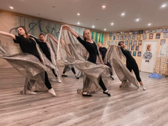 В Твери покажут хореографический спектакль «Магия Калевалы» В Твери покажут хореографический спектакль «Магия Калевалы»