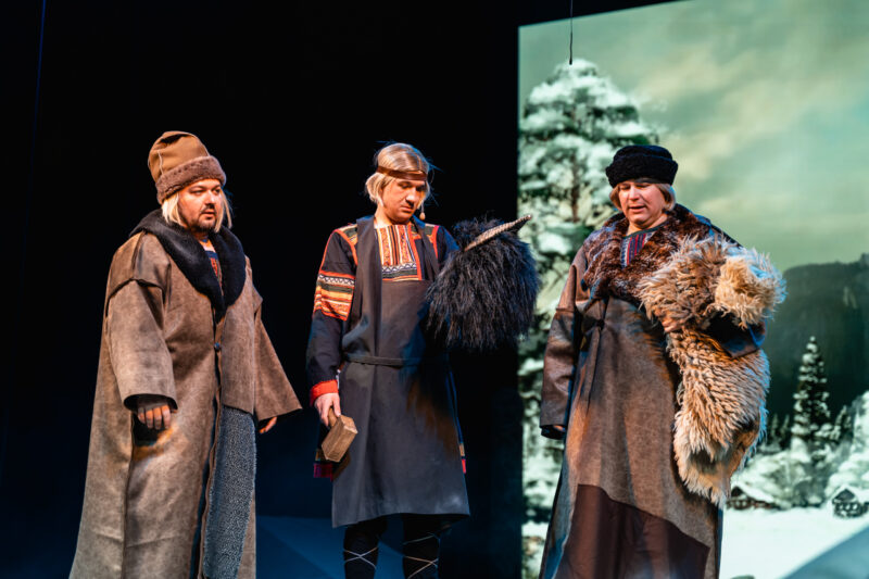 Уральские сказы Бажова ожили на сцене Тверского театра драмы