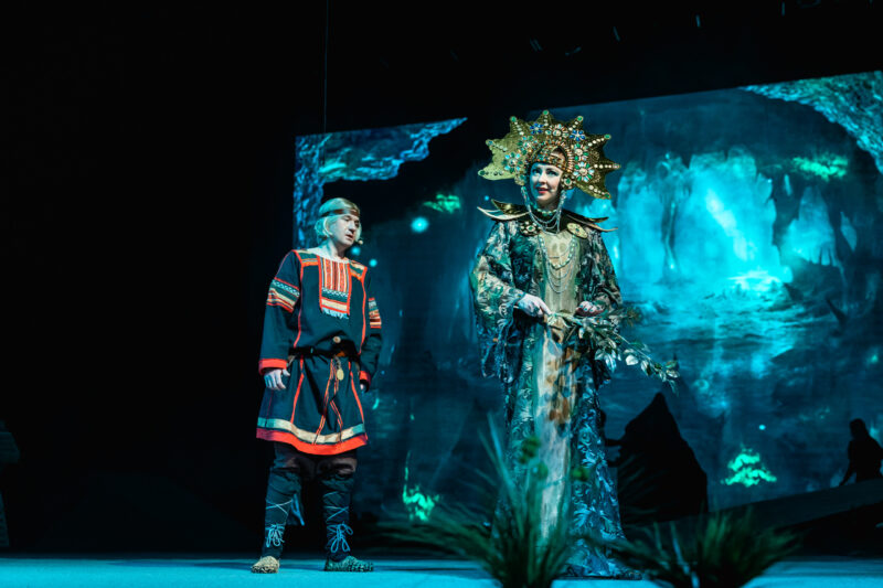 Уральские сказы Бажова ожили на сцене Тверского театра драмы