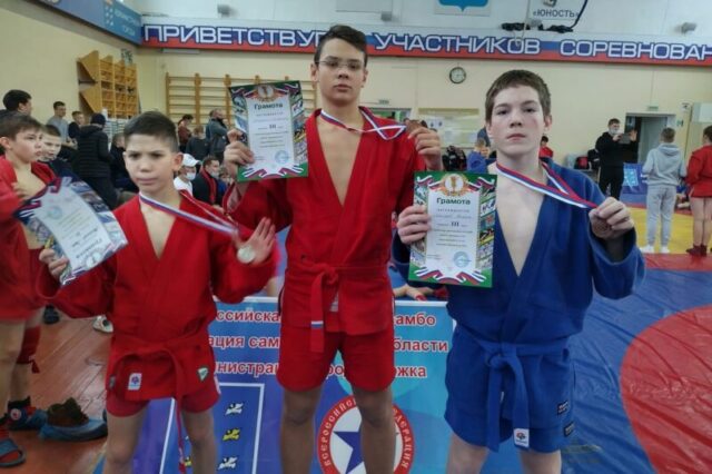 Спортсмены из Лихославля заняли призовые места в турнире по самбо