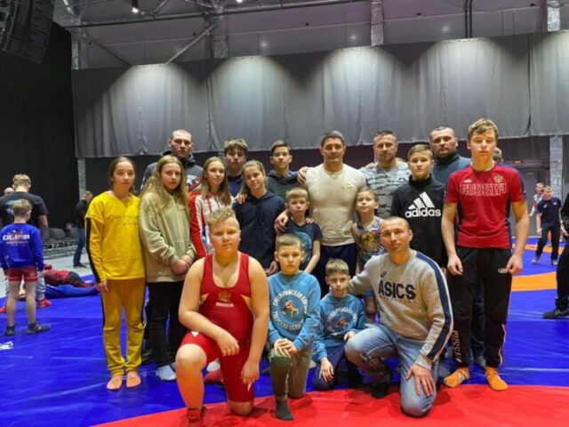 Калязинские борцы взяли медали «Кубка Арктики»