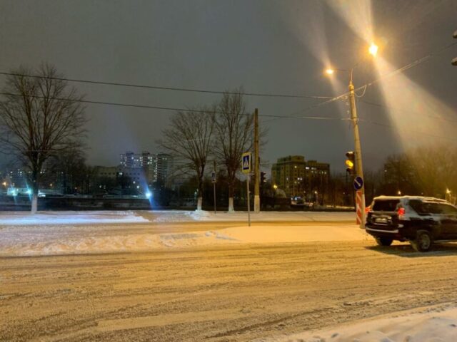 В Твери на набережной реки Лазури третий день не работает светофор