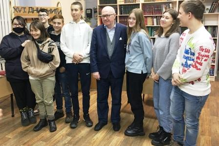 В Тверской области прошла встреча с известным писателем Денисом Драгунским В Тверской области прошла встреча с известным писателем Денисом Драгунским