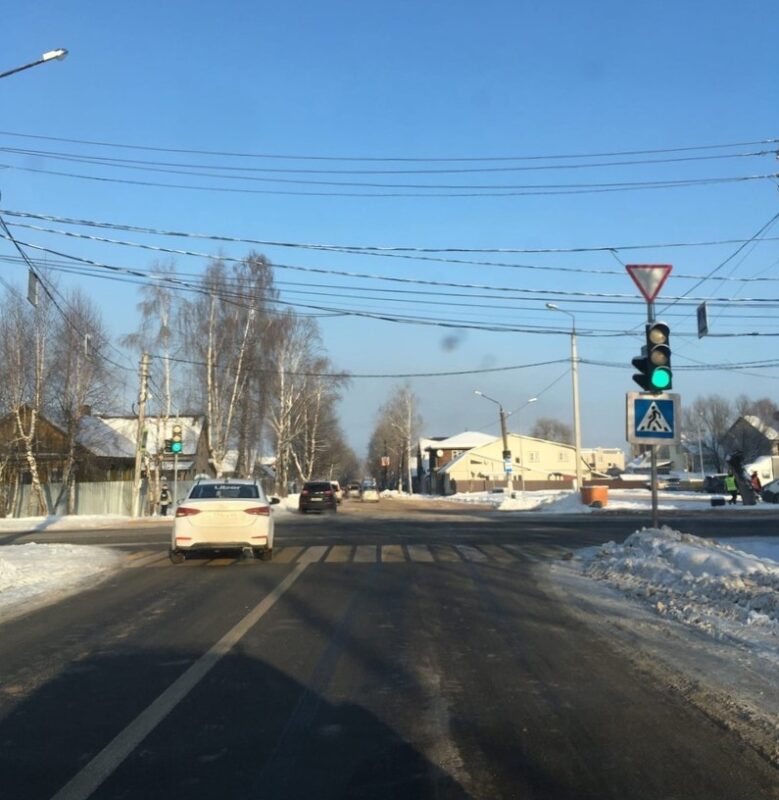По улице Новая Заря в Твери возобновилось движение транспорта По улице Новая Заря в Твери возобновилось движение транспорта