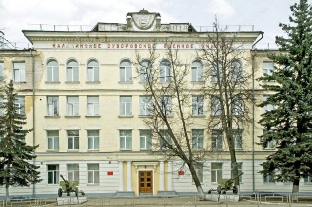 Игорь Руденя рассказал, что будет на месте старого Суворовского училища