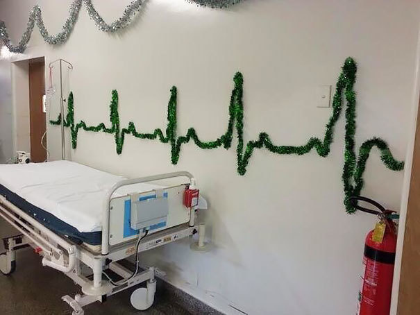Стало известно, как будут работать медицинские учреждения в новогодние праздники