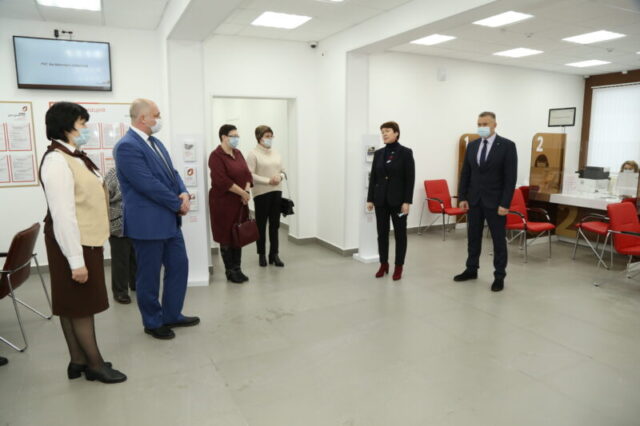 В Торопце открыли обновленный МФЦ после капитального ремонта