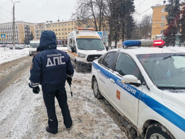 В Твери наказали таксистов-нелегалов