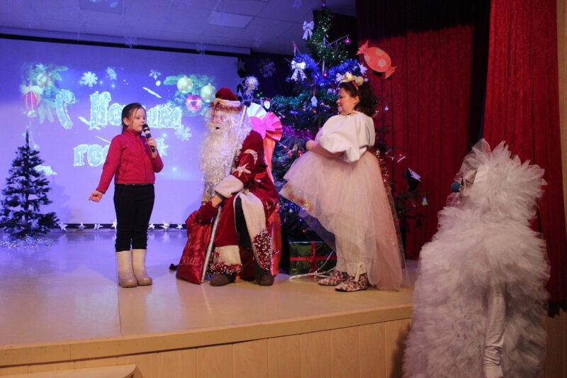 В районах Тверской области проходят новогодние представления и тематические мастер-классы