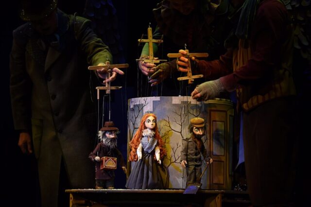 Тверской театр кукол приглашает зрителей узнать о Дарах Волхвов