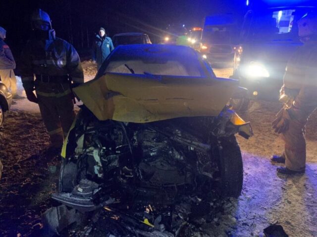 В Тверской области в аварии пострадало трое взрослых и трое детей