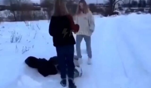 Одна из участниц избиения школьницы в Тверской области объяснила, почему видео попало в интернет