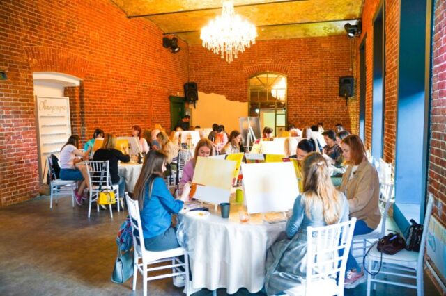 Жителей Твери приглашают нарисовать настоящий Цветок Солнца Жителей Твери приглашают нарисовать настоящий Цветок Солнца