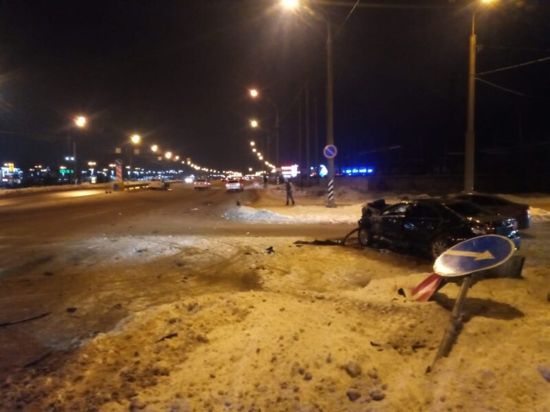 На оживленном проспекте в Твери произошло ДТП На оживленном проспекте в Твери произошло ДТП