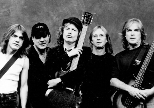 Хиты группы AC/DC прозвучат в тверском клубе Big Ben