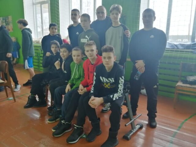 Лихославльские боксёры взяли награды новогоднего турнира