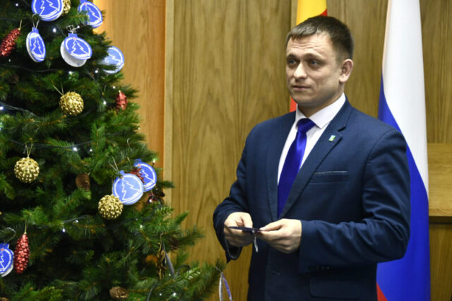 Александр Слепышев исполнил желание детей из многодетной семьи