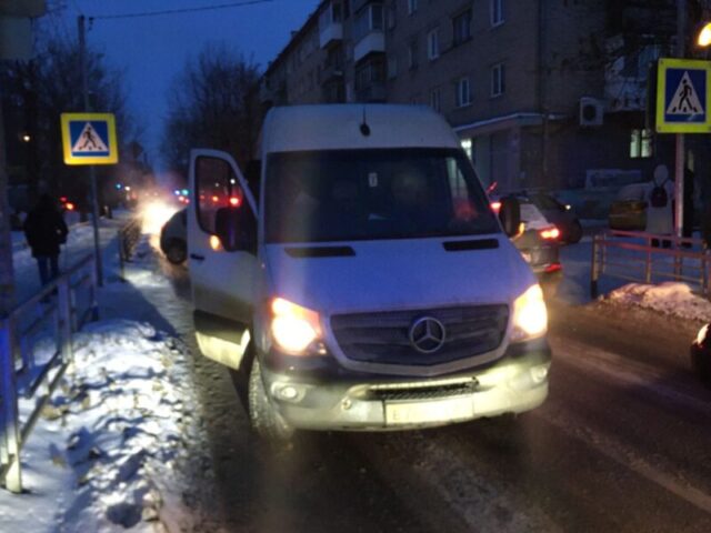 В Твери Мерседес наехал на юного пешехода