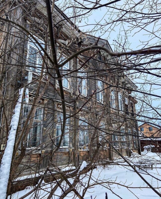 Блогер показала неофициальный символ краснохолмской деревянной архитектуры