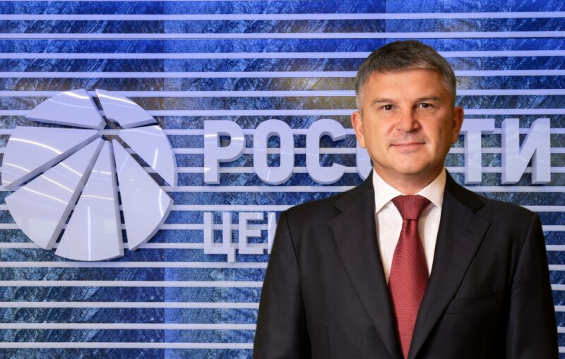 Коллектив сотрудников «Удмуртэнерго» с 59-летием филиала поздравил Игорь Маковский