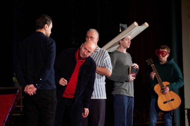 Тверские артисты готовятся к премьере спектакля по пьесе Шекспира Тверские артисты готовятся к премьере спектакля по пьесе Шекспира