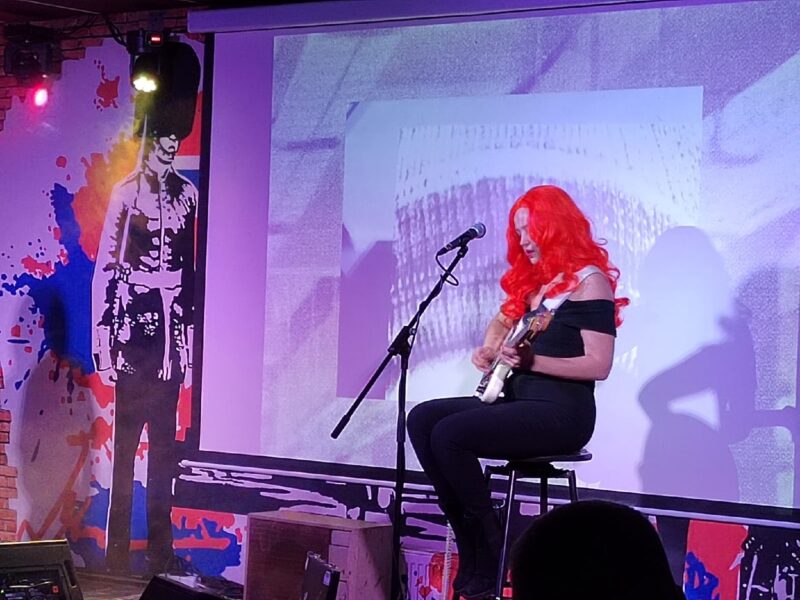 Звездные разборки. Группа "Комсомольск" впервые спела про Меладзе в Твери