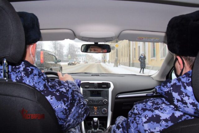 В Твери росгвардейцы задержали любительницу сливочного масла Тверские росгвардейцы предотвратили кражу из магазина