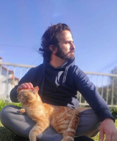 Блогер из Португалии вновь спародировал танцовщицу из Тверской области