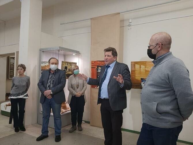 В одном из краеведческих музеев Тверской области открылась выставка двух художников