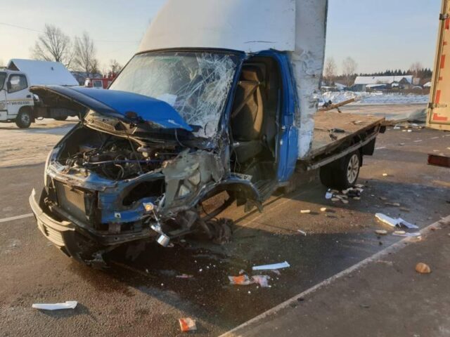 В Тверской области водитель уснул за рулем и выехал на встречку