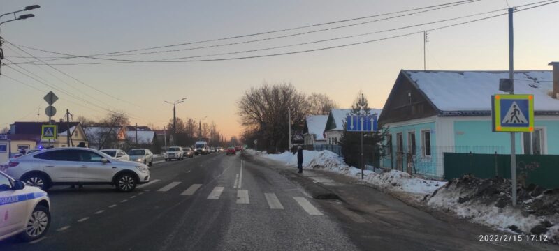 В Твери на Бурашевском шоссе сбили пешехода В Твери на Бурашевском шоссе сбили пешехода