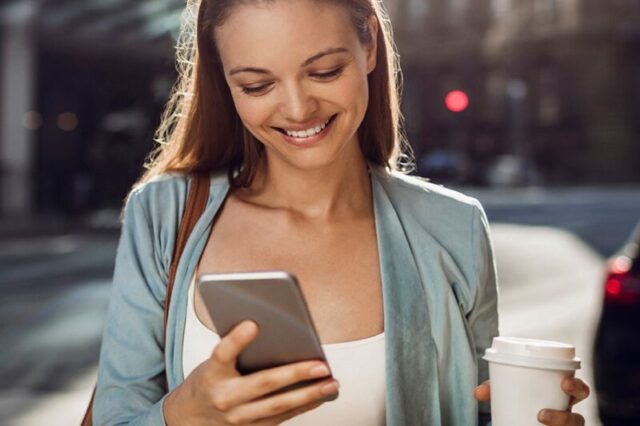 МегаФон предлагает оформить подписку на смартфон