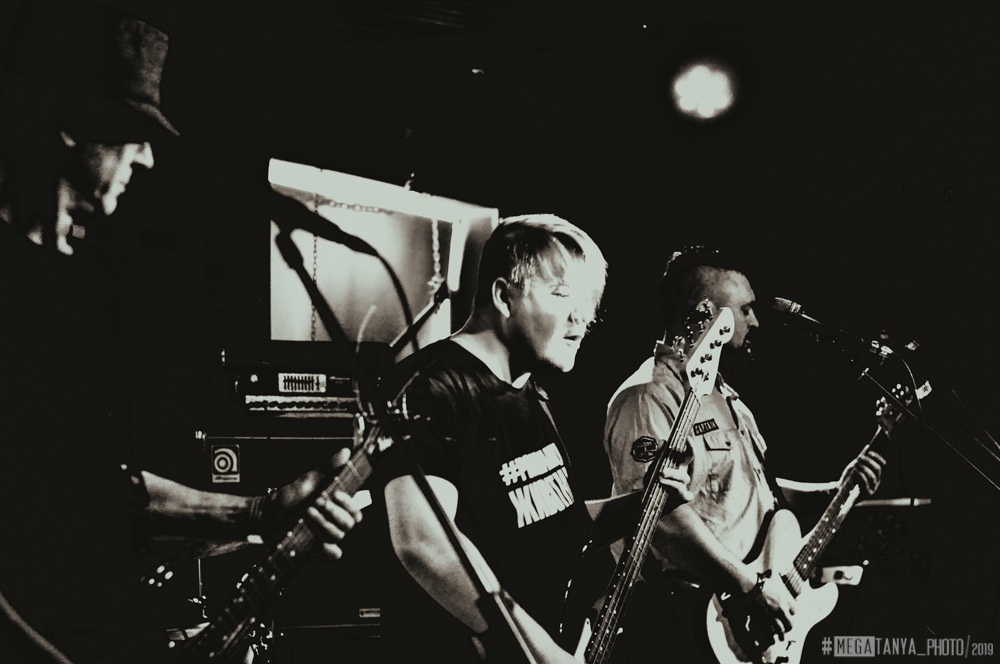 Музыкальная среда. ВИА "Хорошо!"