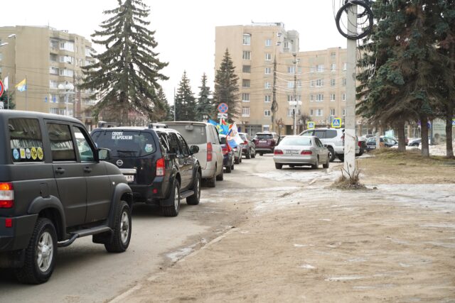 В Твери прошел автопробег в поддержку спецоперации РФ: видео