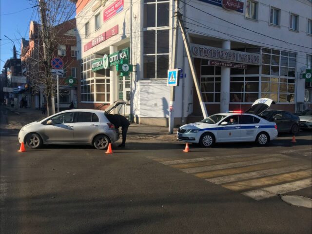 В Твери невнимательный водитель сбил пешехода