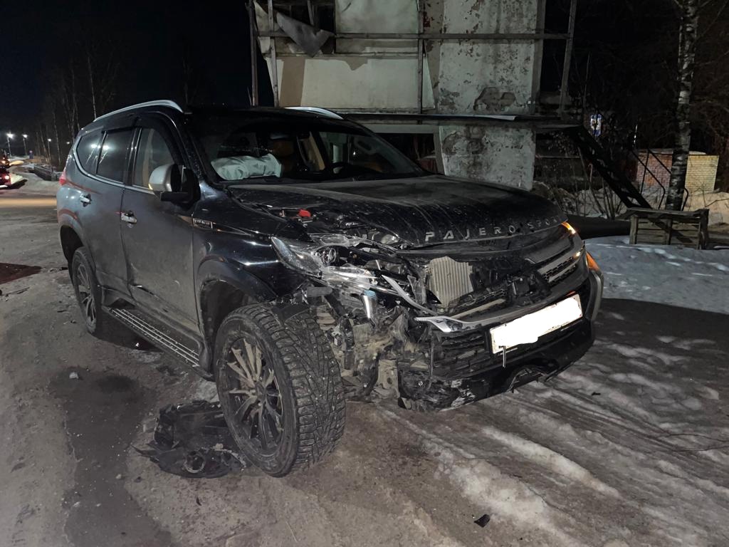 В Тверской области невнимательный водитель ушиб руку в ДТП