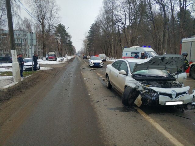 Два человека получили травмы в ДТП в Твери Два человека получили травмы в ДТП в Твери