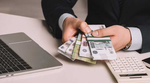 Для населения и бизнеса: тверские эксперты прокомментировали новые меры поддержки