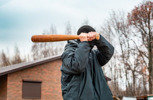 В Тверской области мужчину осудили за разбой В Тверской области мужчину осудили за разбой