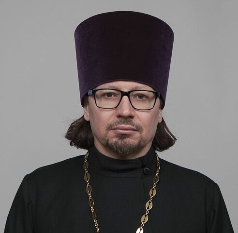 Протоиерей Роман Манилов: Крым для Тверской области – особая земля Роман Манилов: Нашим городам власть помогает сохранить исторический облик