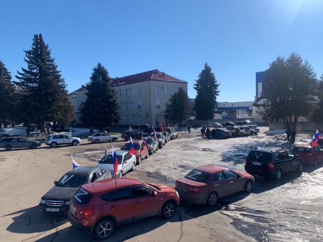 Zа Россию: В Конаковском районе прошёл автопробег в поддержку российских военных