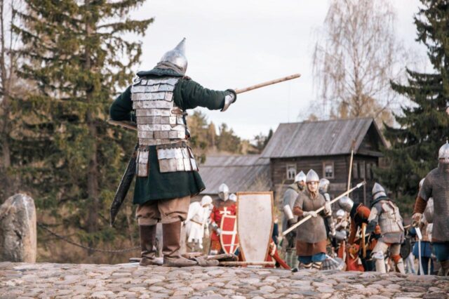 В «Василёво» проходит фестиваль средневековой истории и культуры «Новоторжский рубеж»
