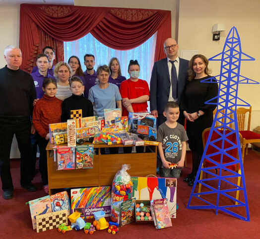 Сотрудники «Тверьэнерго» провели для юных беженцев из ДНР и ЛНР игровой урок электробезопасности