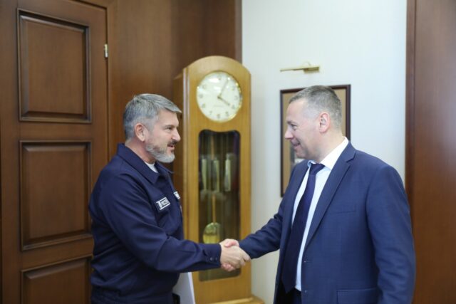 Глава региона и руководитель компании «Россети Центр» обсудили развитие электросетевого комплекса Ярославской области Глава региона и руководитель компании «Россети Центр» обсудили развитие электросетевого комплекса Ярославской области