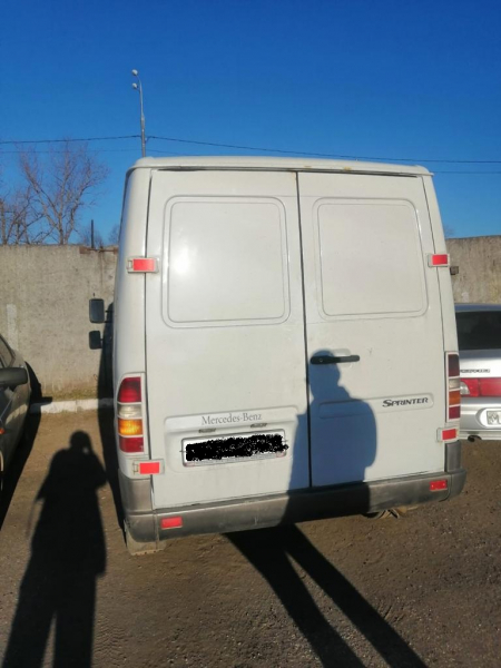 В Тверской области сотрудники ГИБДД задержали подозреваемых в краже