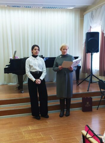 Жительницу Тверской области наградили за «Земной шар»